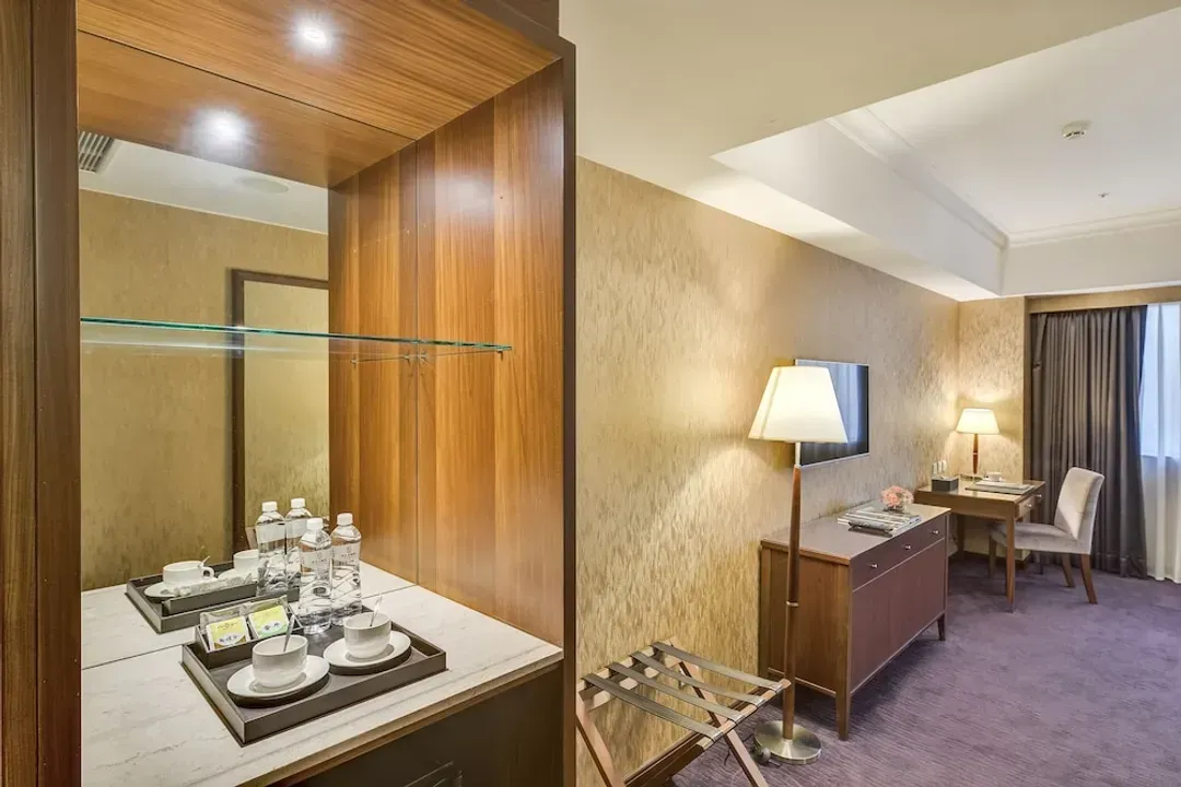 In-room business center