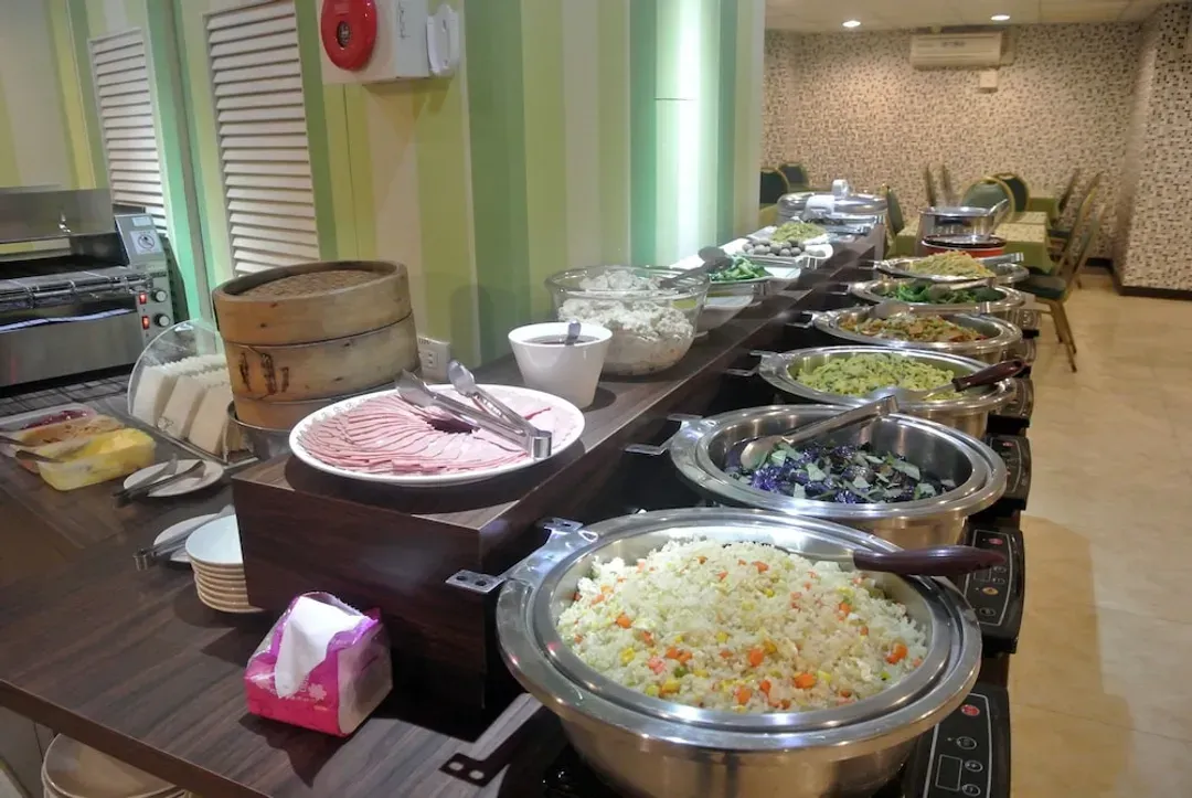 Breakfast area