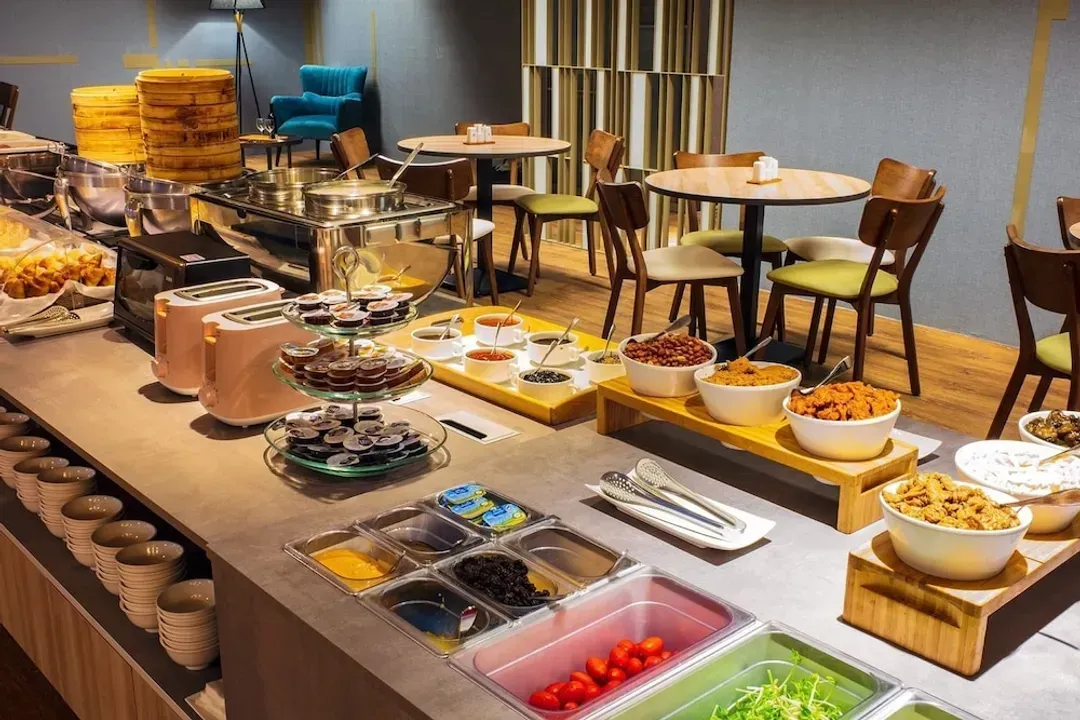 Breakfast area