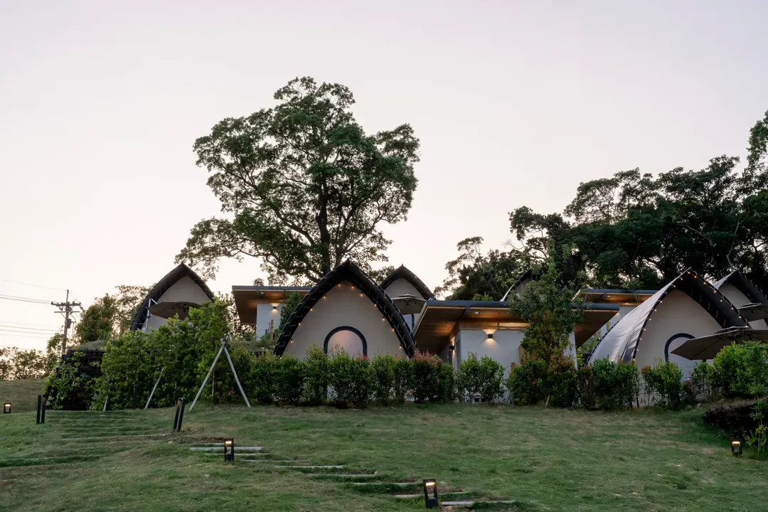 杉棲山丨旭 ｜獨家8折起！新開幕營區、湖畔景色、附設冷暖氣-14