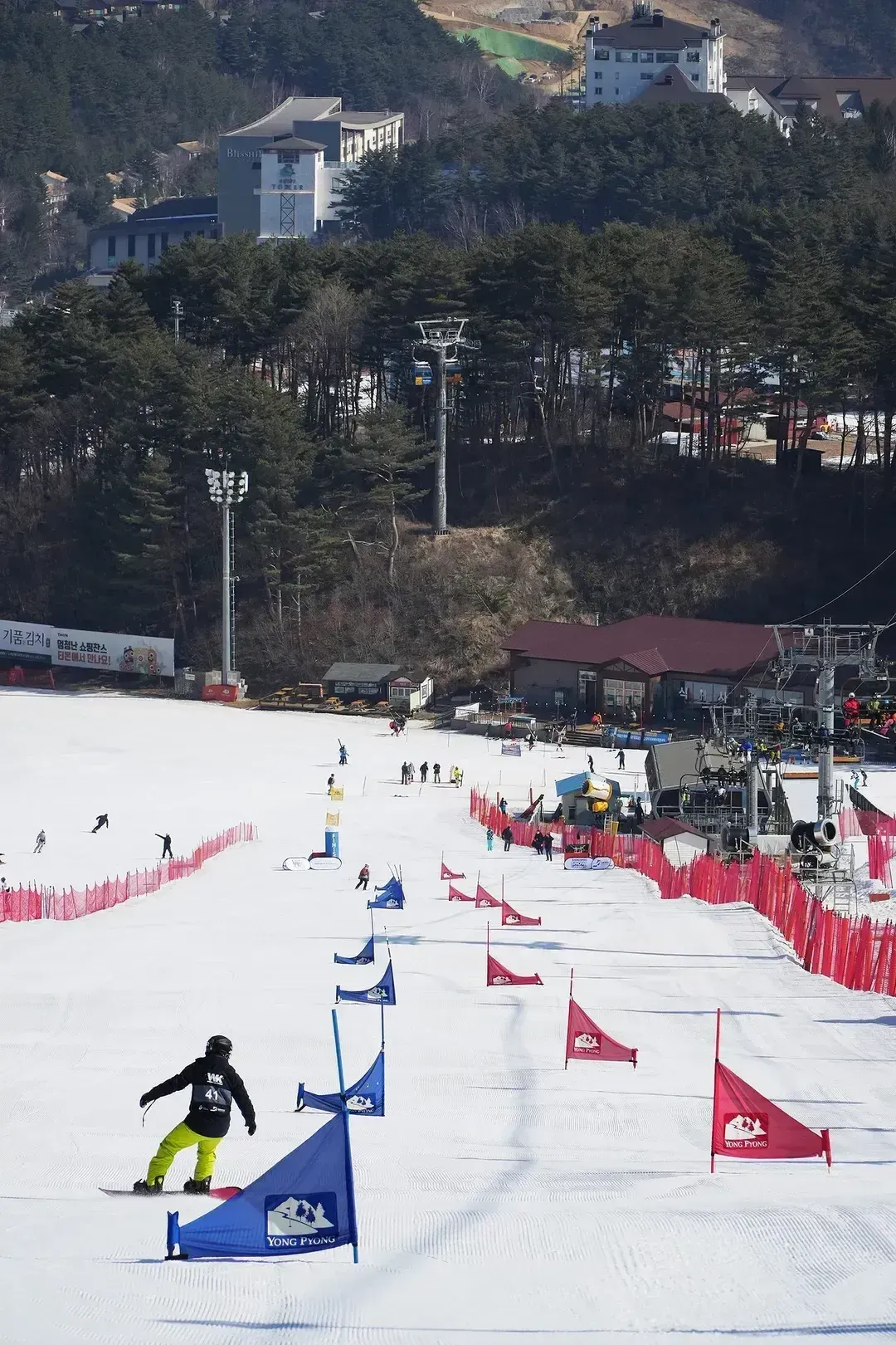 【首爾出發】韓國FUN SKI滑雪冬令營 - 龍平度假村四日遊｜含6小時滑雪課 ★9/30前4人同行現折2000★-12