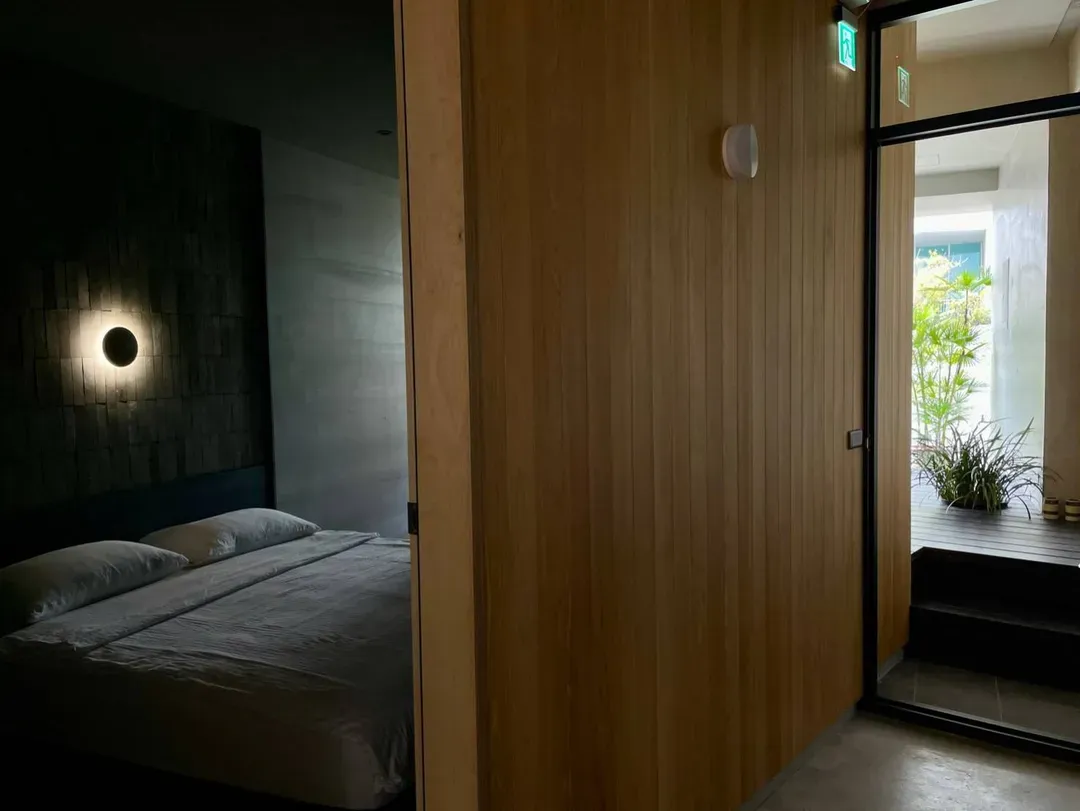 Zhenyouai Tainan Private B&B｜2-8 people occupancy, island kitchen, scenic accommodation next to the second art museum, car parking space included