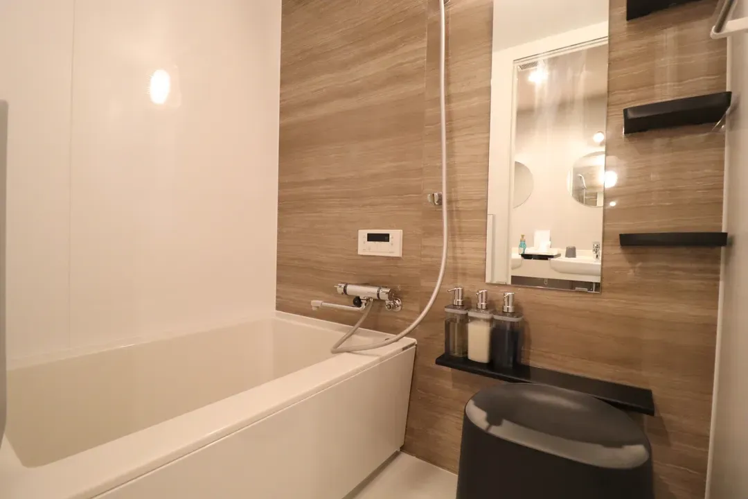 Sweet Villa Haku | A modern Japanese-style healing retreat • with steam room • direct access to Kansai Airport