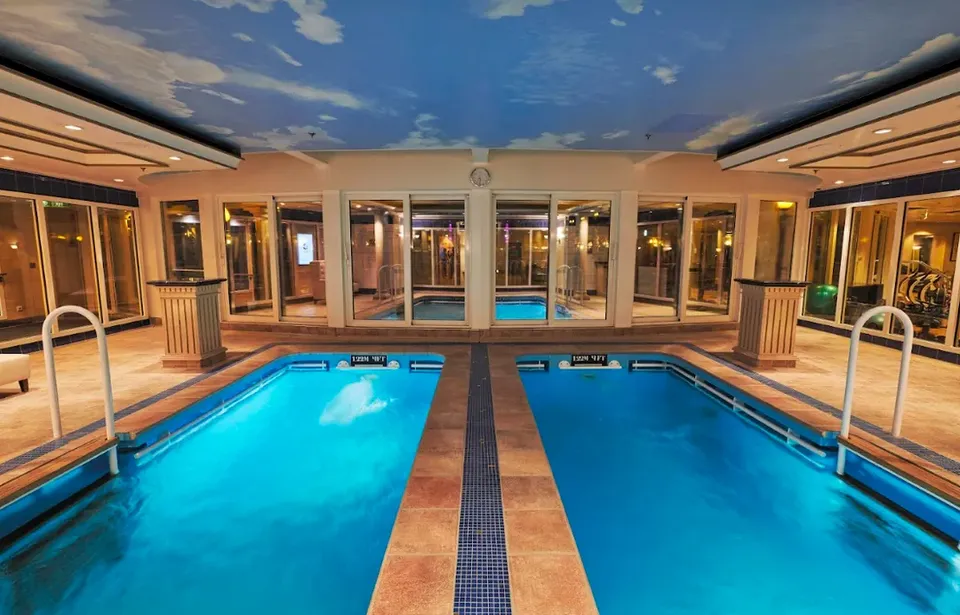 麗星郵輪 探索星號 活力池(高雄出發)