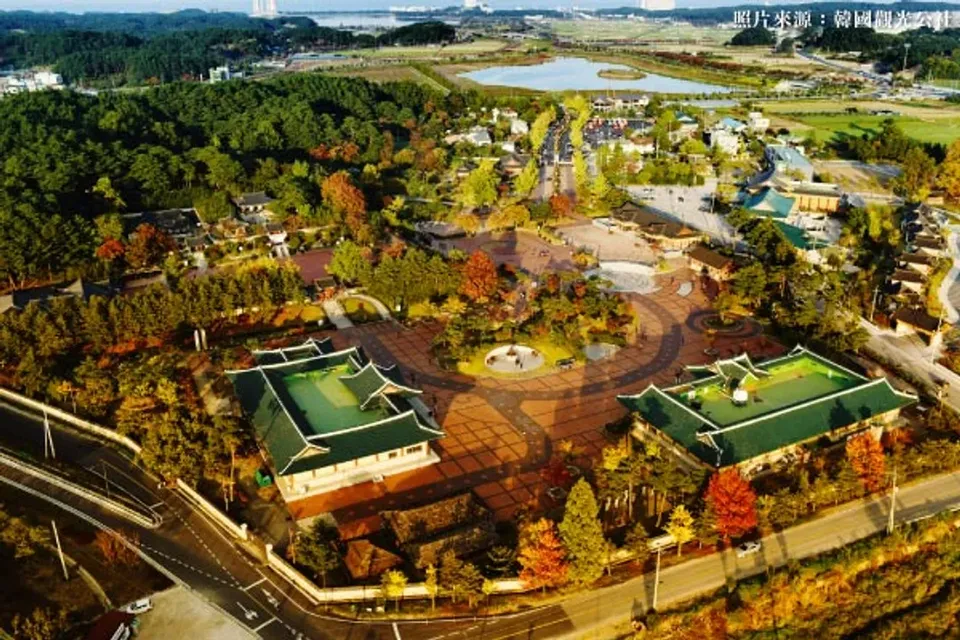 韓國簽證 TXG韓國楓花雪嶽～紅葉波波草、首爾天空公園、雪嶽山南怡島、烏竹軒韓屋村五日