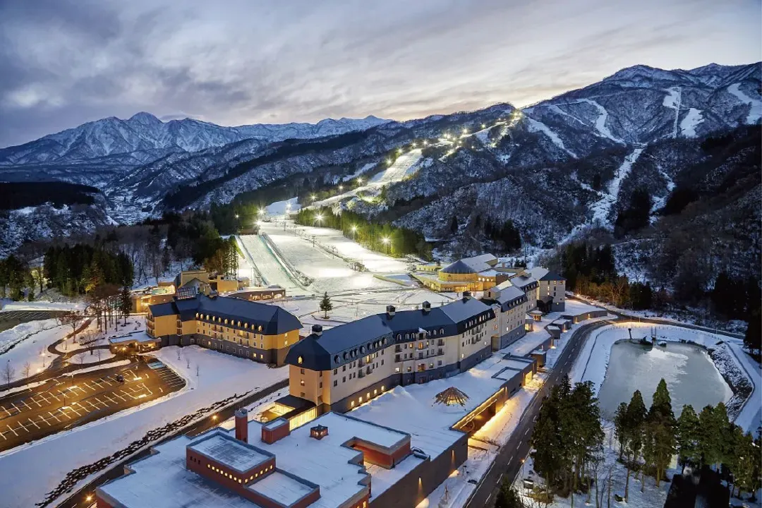 【新潟滑雪五日遊】新潟妙高新井樂天渡假村單板滑雪團|全程交通接駁、親子友善、一人成團-6
