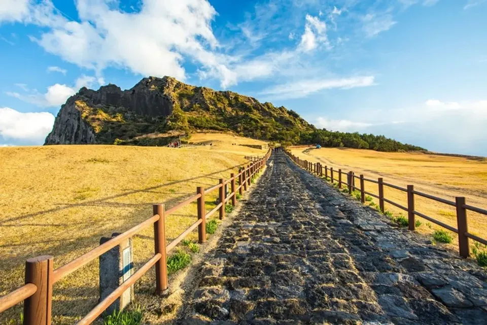 濟州島跟團推薦,城山日出峰