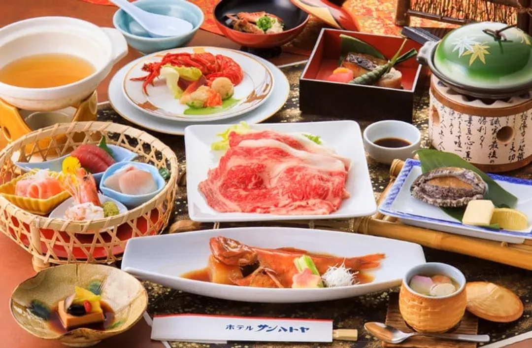 伊豆新鳩屋晚餐+每人鮑魚一顆-伊東溫泉新鳩屋(乙晚；或鳩屋)