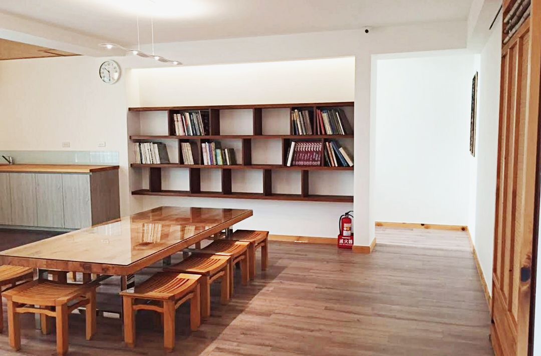 Back Mountain Guest House A Hall-5