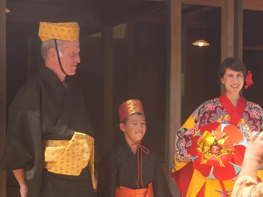 【竹富島深度文化遊】跟著在地嚮導漫步傳統聚落&品嚐特色「命草」純素料理-5