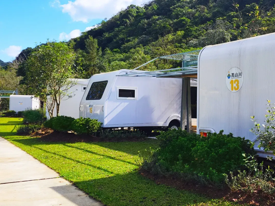 新北市-亮山川景觀休閒農場 | 一泊四食、專屬用餐空間、獨立空調設施