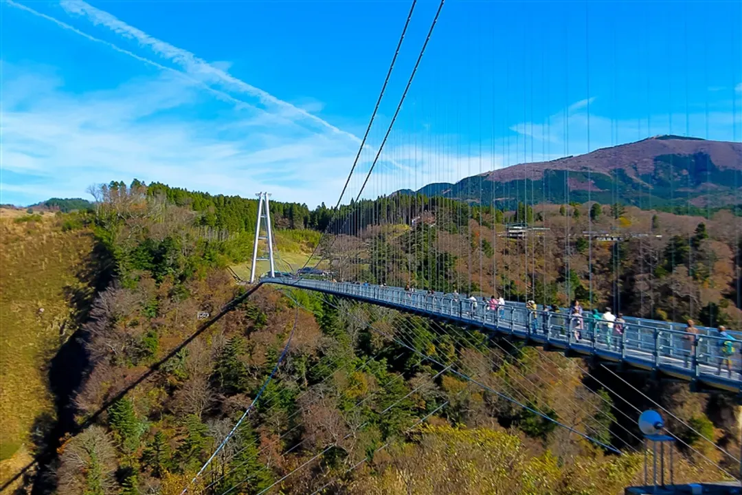 最高折3000｜九州｜★保證入住伊王島渡假村★．長崎叮噹電車．三大蟹吃到飽．湯布院金麟湖．柳川遊船溫泉五日|高雄直飛-6
