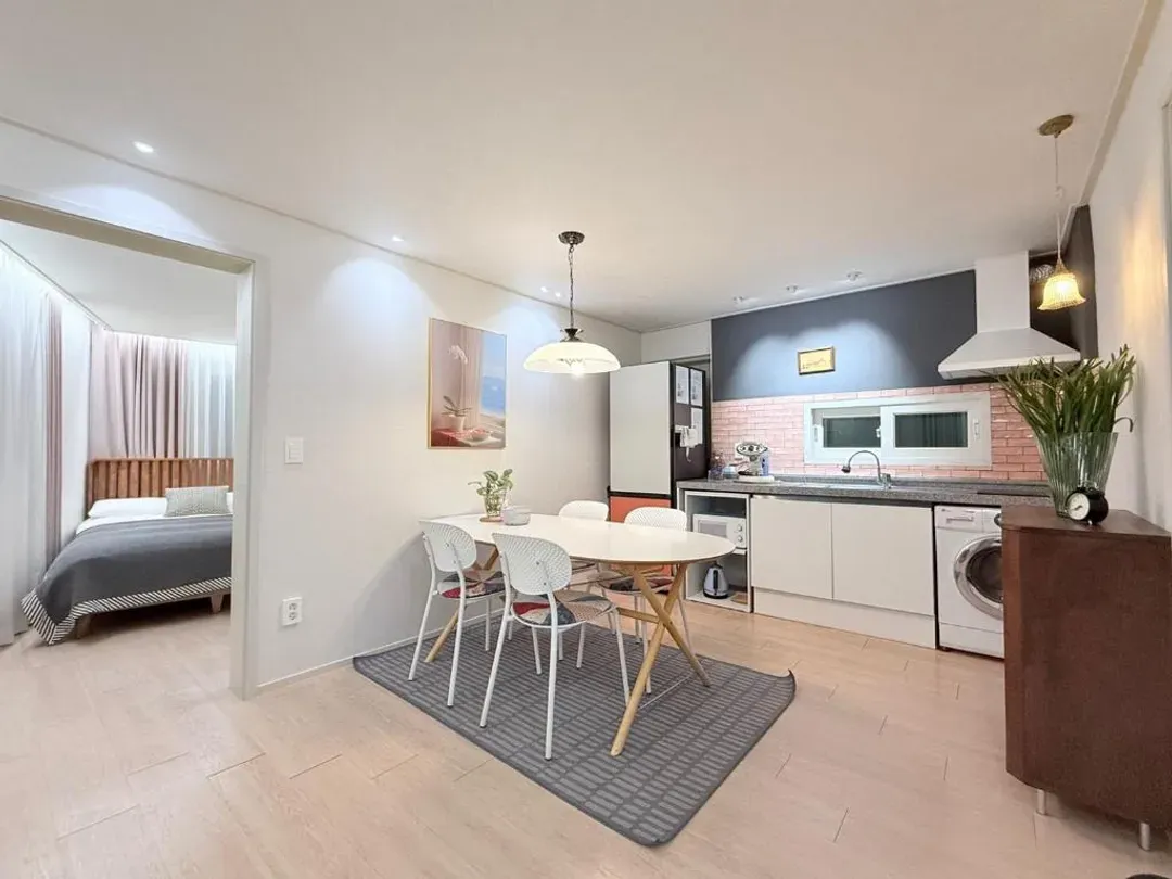 ’獨價’  [NEW]Roise Hongdae 2-Bedroom Premium Apartment-10