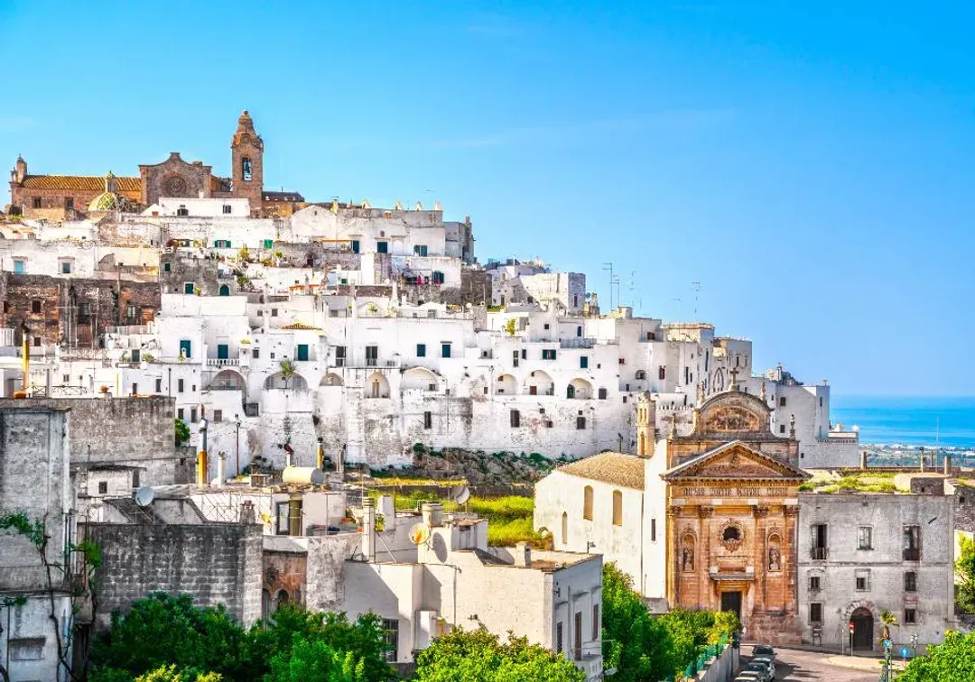 奧斯圖尼,Ostuni