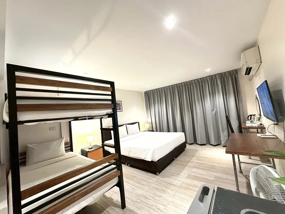 Studio F Sukhumvit-13