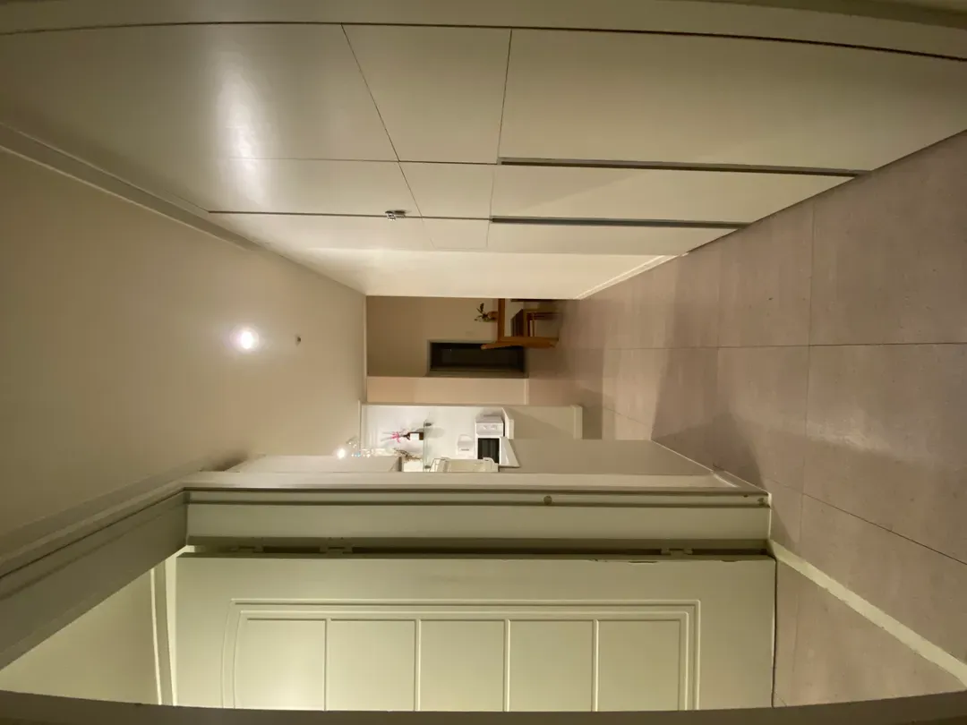 Clean & comfortable accommodation in Seomyeon Station in the center of Busan[MRT 5mins, 99m2)-5
