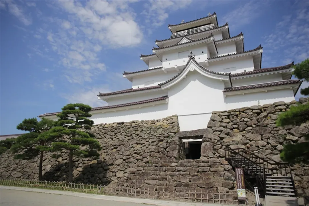 三零深度東北六縣旅遊|百選溫泉.奧入瀨溪.銀山溫泉街.嚴美溪.合掌村.五色沼.牧場花園.仙台水族館.和牛.美酒八日