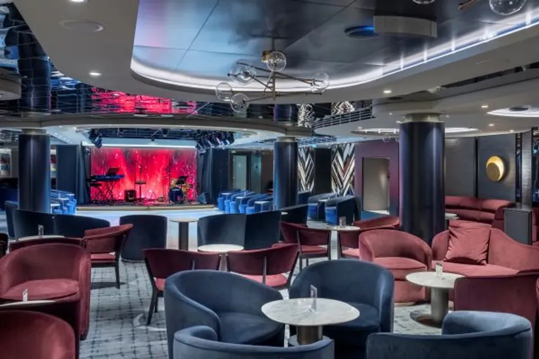 歐羅巴 Live Bar-海上歡愉空間