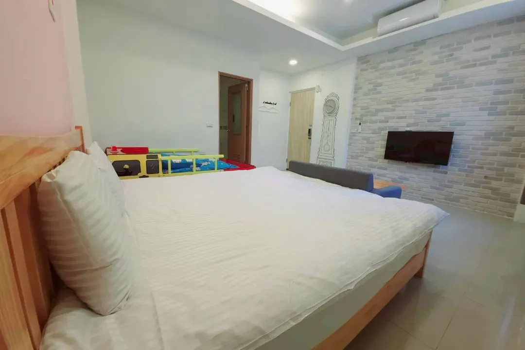 Q House-5