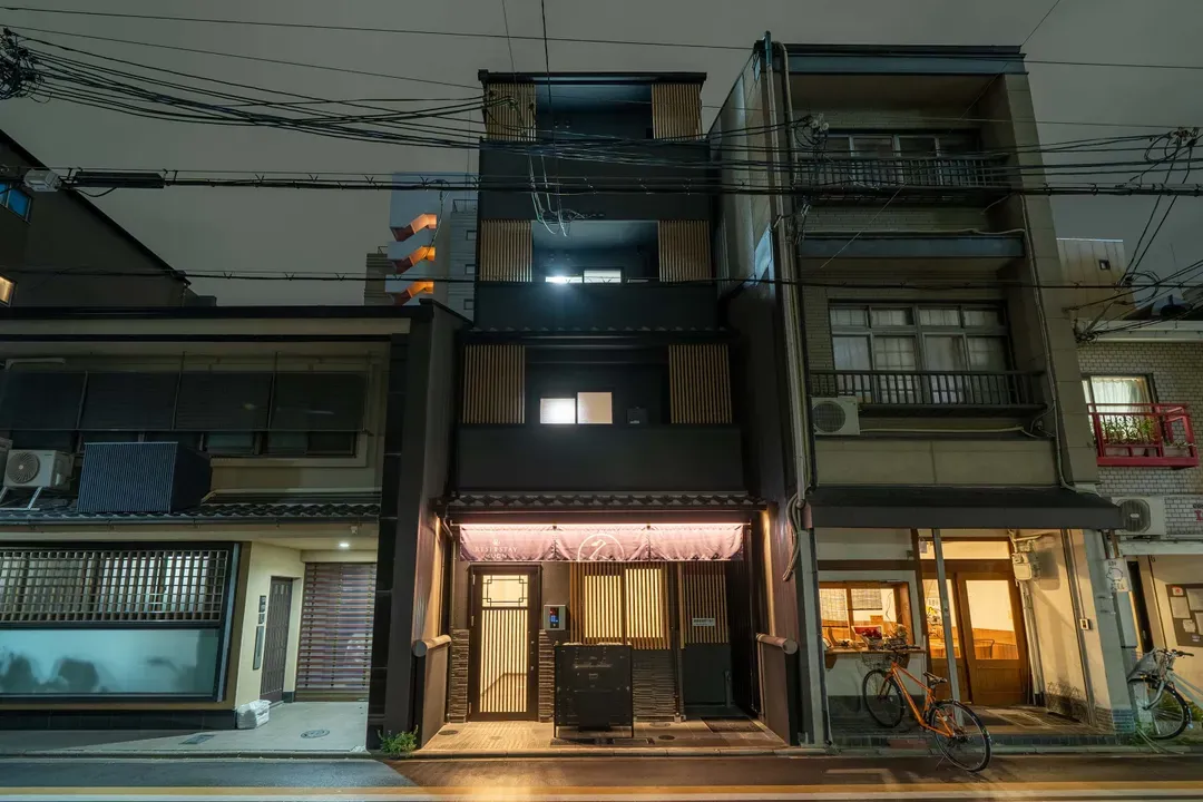 RESI STAY KUON-13