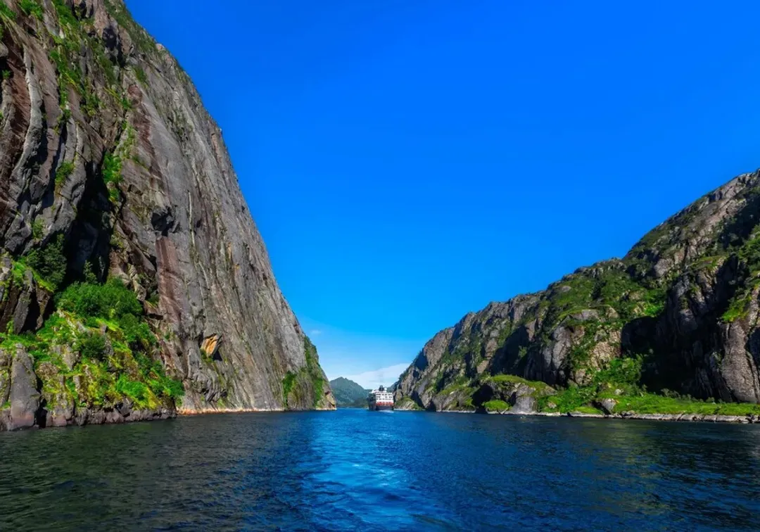 羅浮敦群島, 精靈峽灣遊船