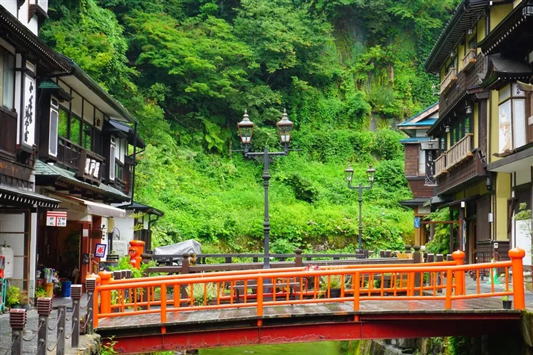 限量優惠.東北旅遊|銀山溫泉街.國家地理雜誌推薦~崖上絕美寺院~立石山寺.藏王狐狸村.松島遊船.仙貝DIY.燒肉吃到飽.百選溫泉五日