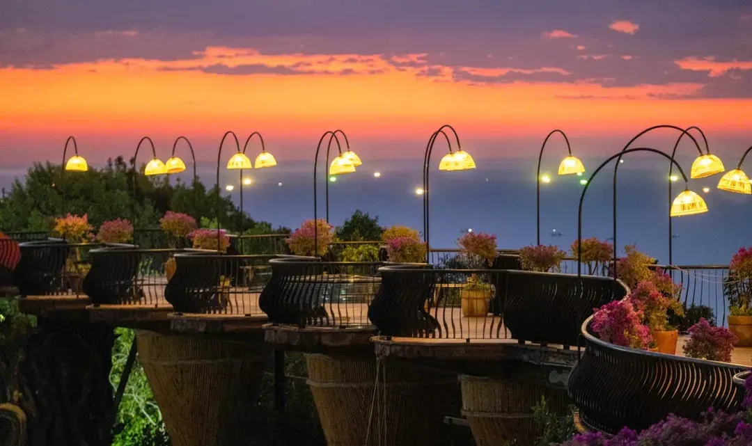 The Peak山頂景觀餐廳(含飲料乙杯)