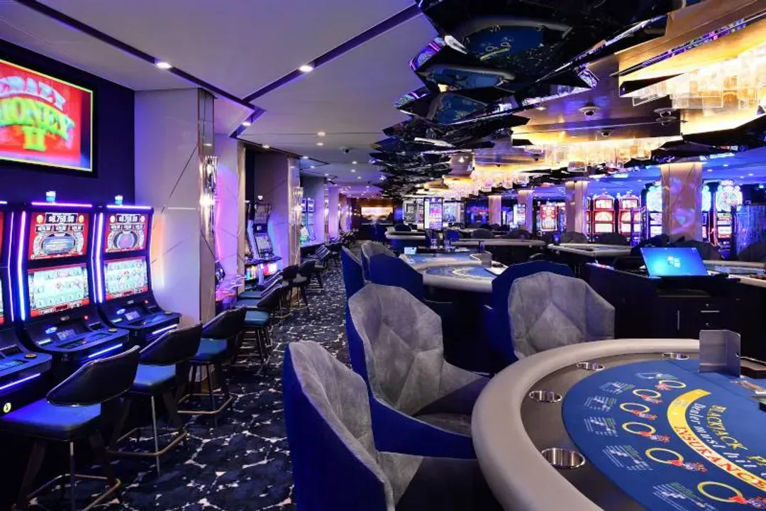 【名人遊輪愛極號】CELEBRITY EDGE ～ 大堡礁 11 天 - 澳洲雪梨登船(2026/11/09出發)-5