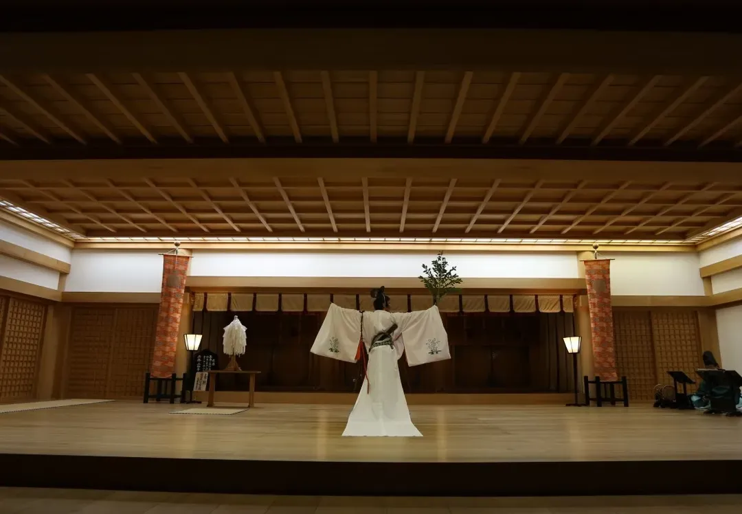 南陽熊野大社(祈福體驗&御神楽舞)