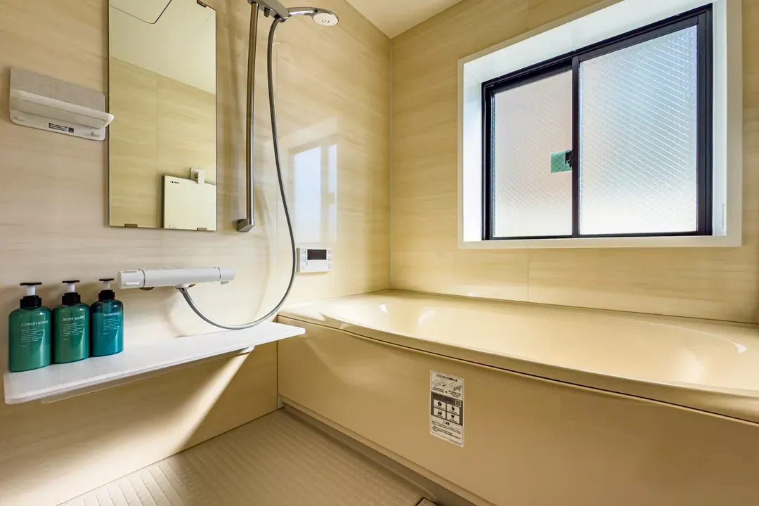 ES8 ELLE Shinsaibashi VIlla