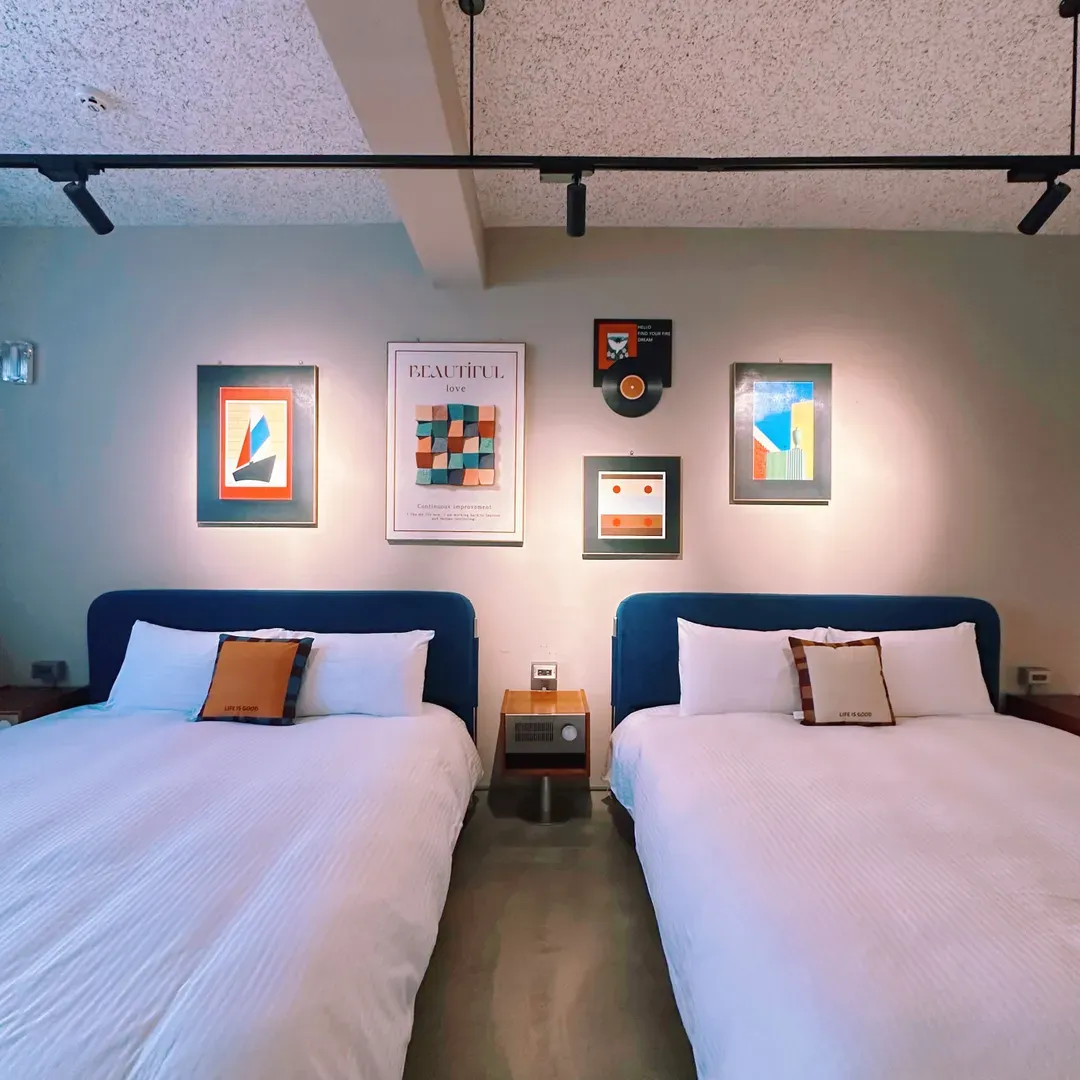 台南包栋酩宿｜6-12人包栋、调酒/电麻/KTV/酒吧风、近台南火车站