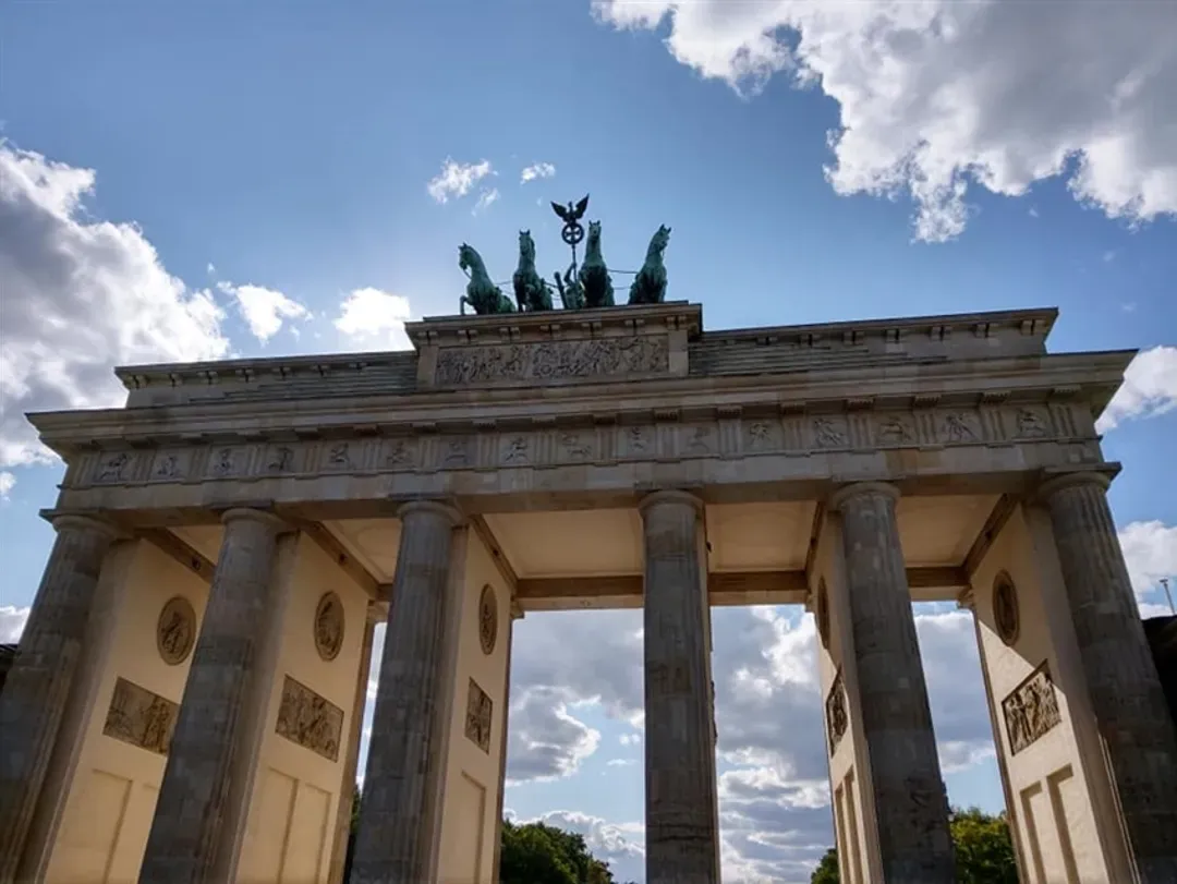每月一物｜捷克北德8日｜百塔布拉格,歷史榮光柏林,藝術之都德勒斯登,史普雷河遊船,薩克森小瑞士,星宇歐洲首航-7