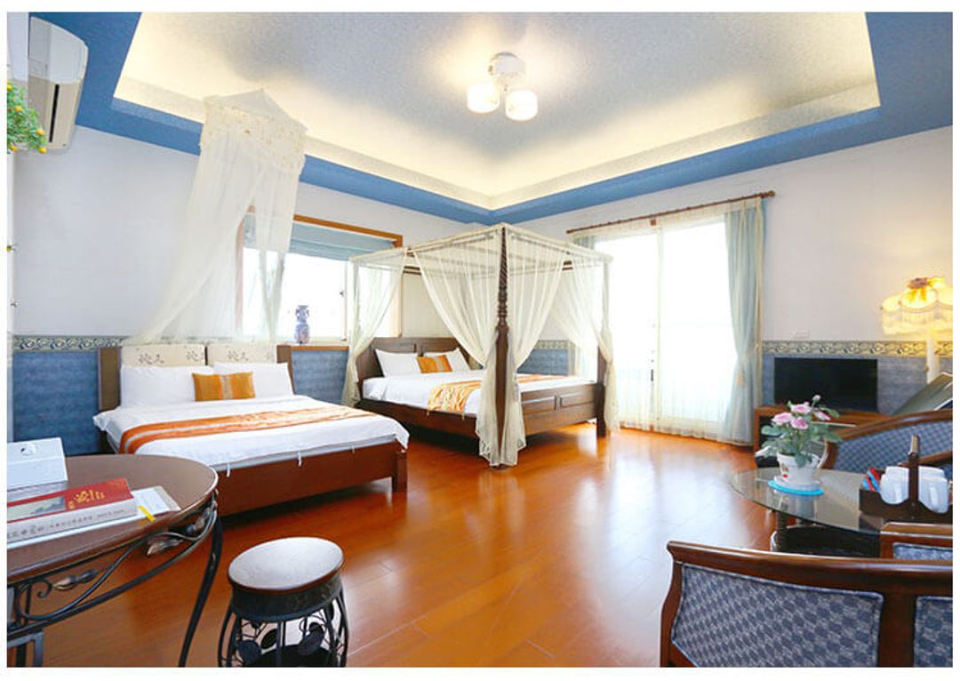 Busy and relaxing vacation home