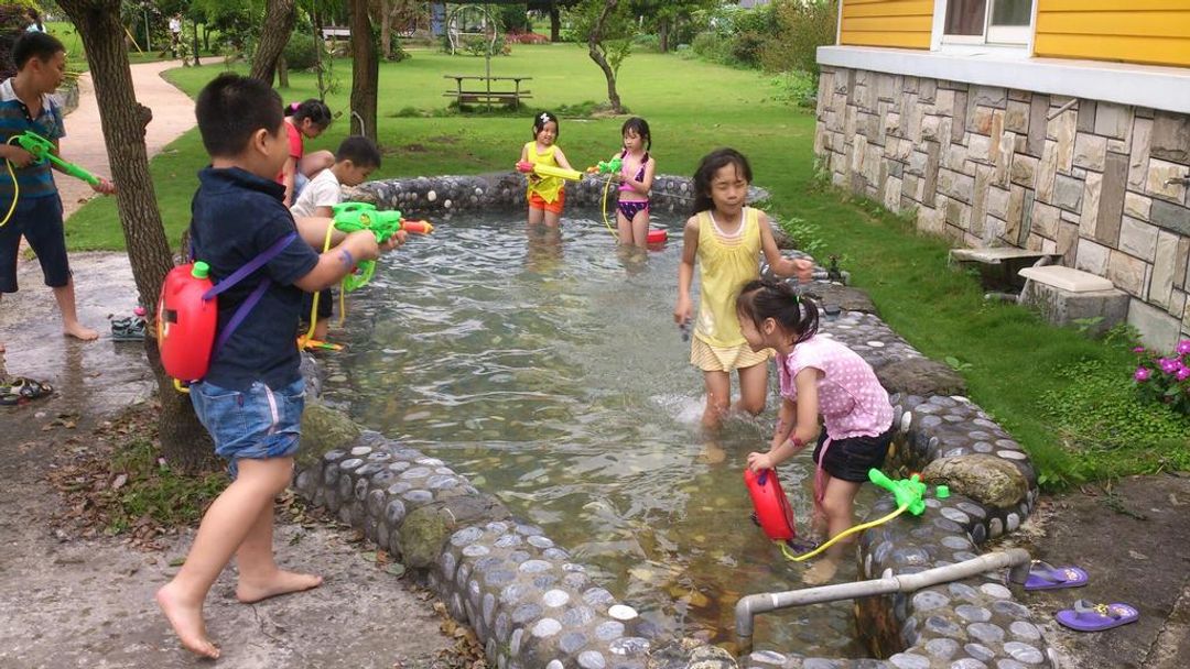 彩虹園親子民宿