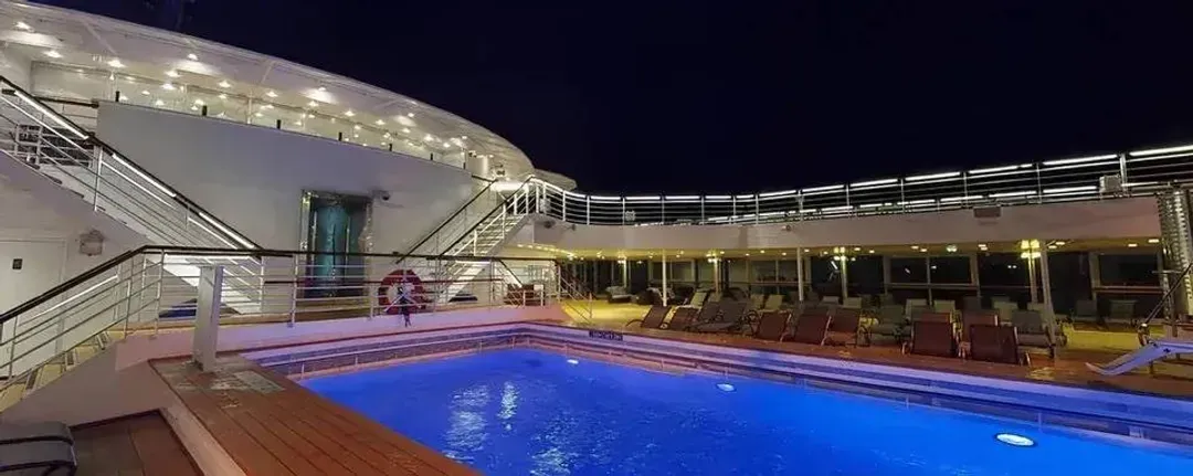 【名人遊輪尖峰號】CELEBRITY SUMMIT～ 阿拉斯加道斯冰川8天，溫哥華登船-5