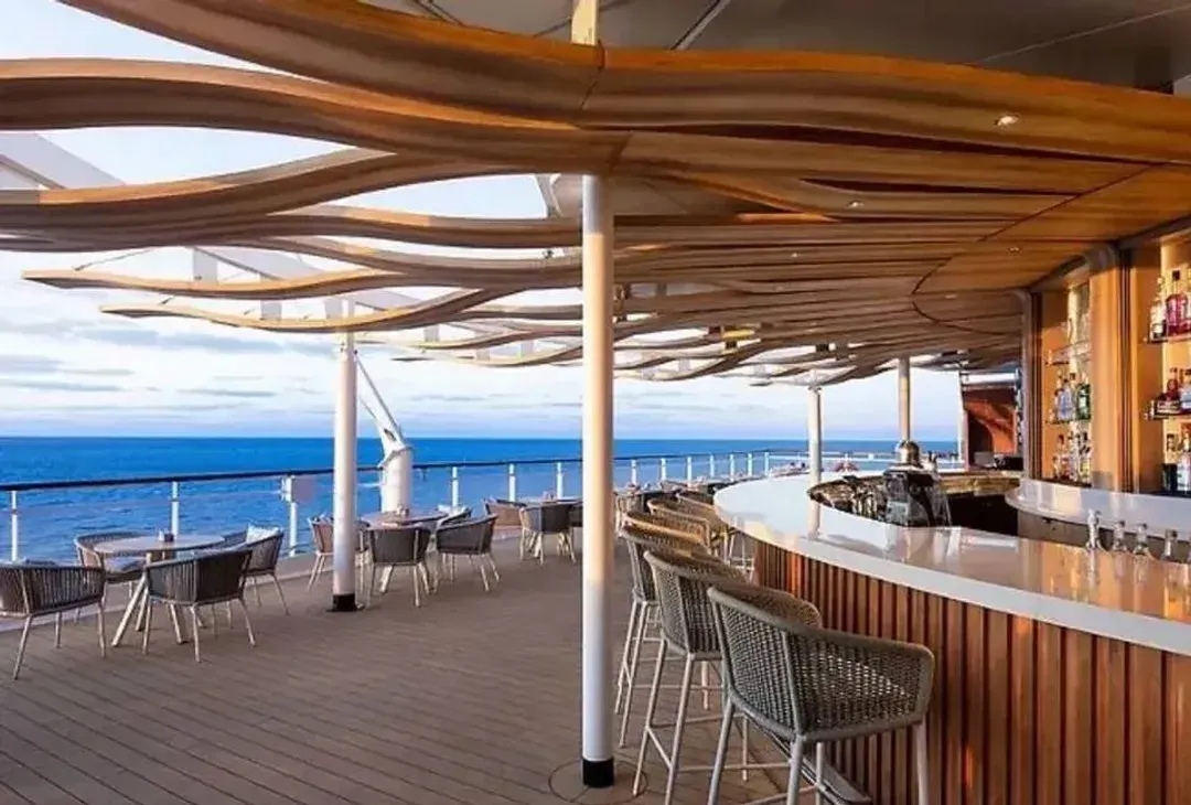 【名人遊輪尖峰號】CELEBRITY SUMMIT～ 阿拉斯加哈伯德冰川8天，溫哥華登船-6