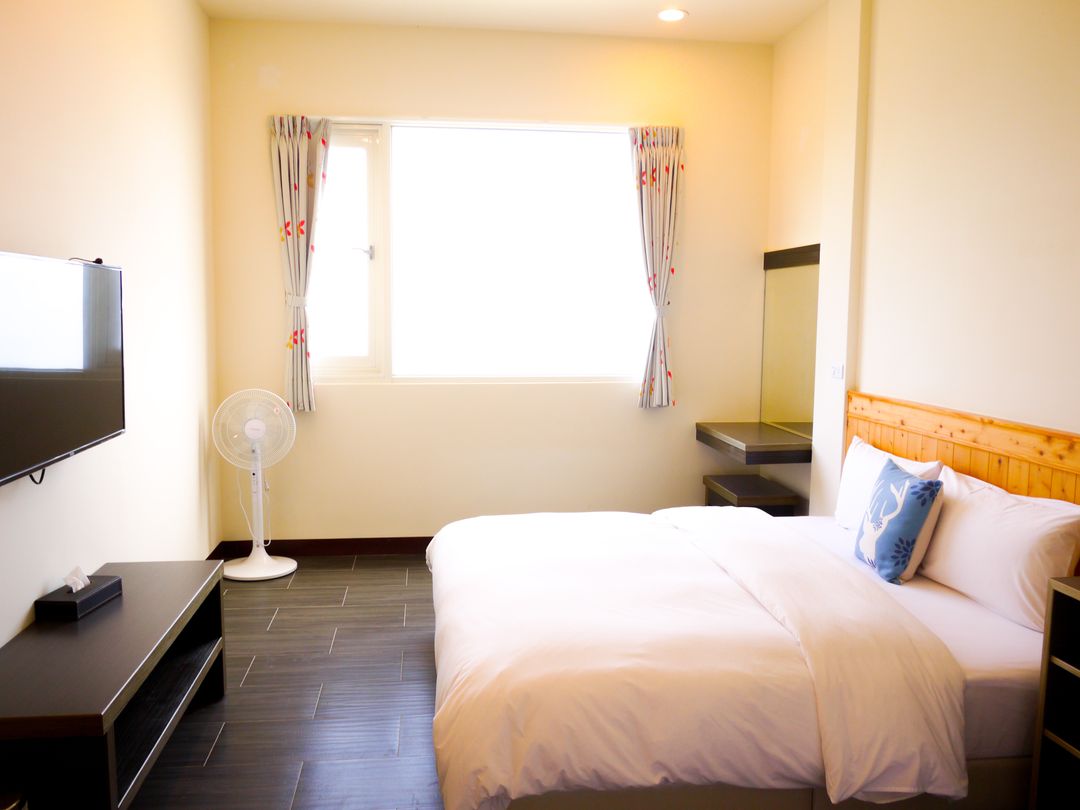 Purple Star B & B