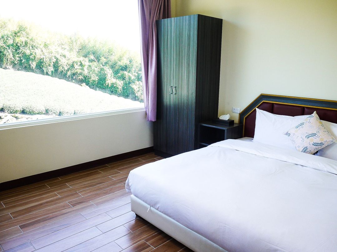 Purple Star B & B