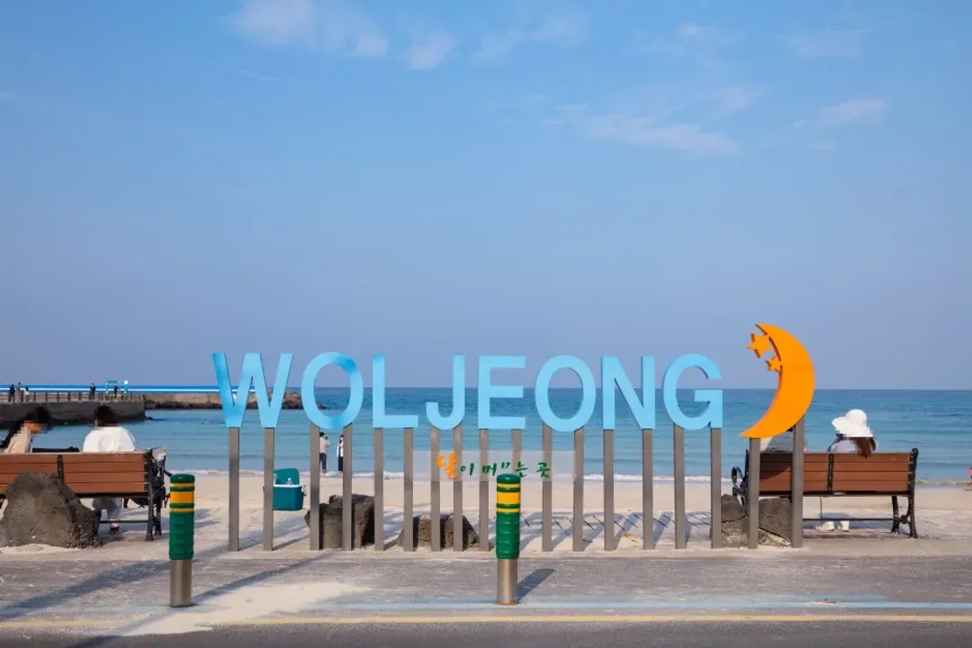 暑假預購折2千｜濟州｜保證入住五星神話.親子雙樂園.水族世界.奇幻山坡.英式小火車.透明獨木舟體驗五日(彩妝)-5