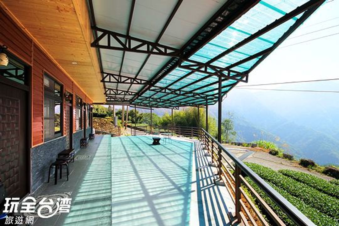 Xu home tea garden bed and breakfast