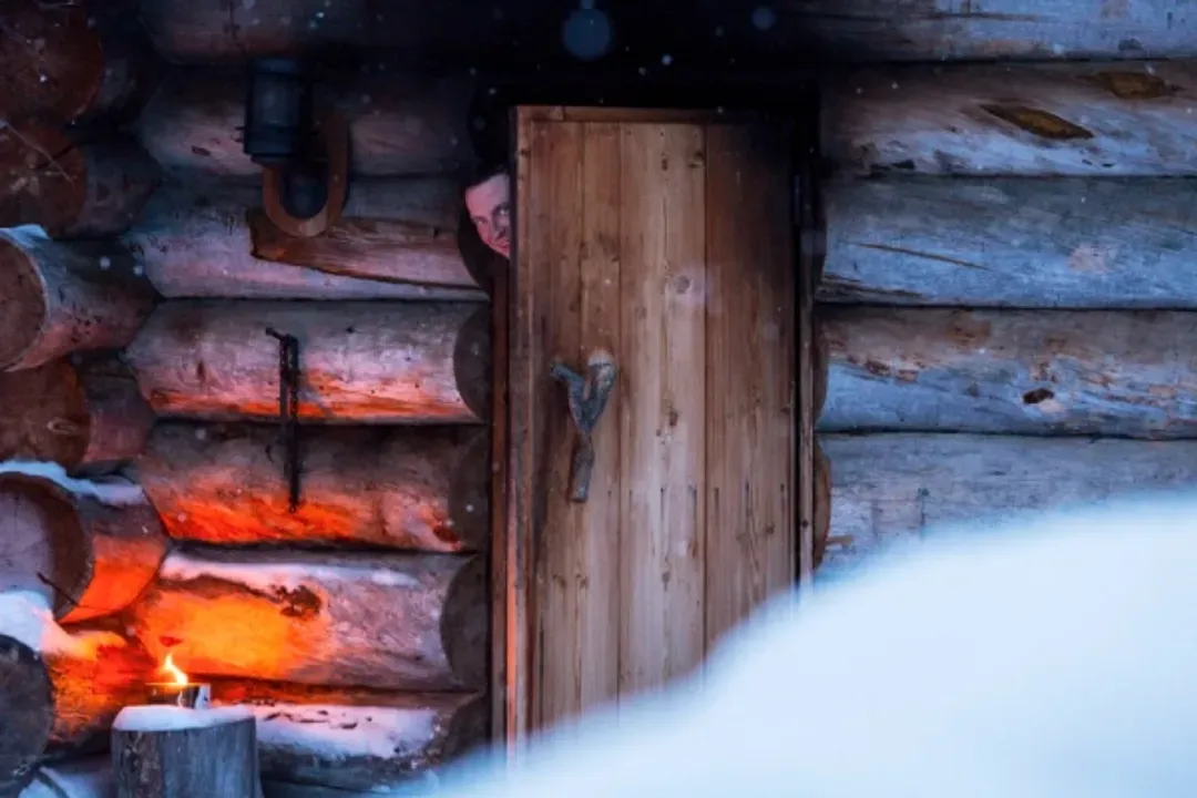 Kakslauttanen Arctic Resort, Lapland, Finland-卡克斯勞特恩度假村(煙燻桑拿+極地冰池)