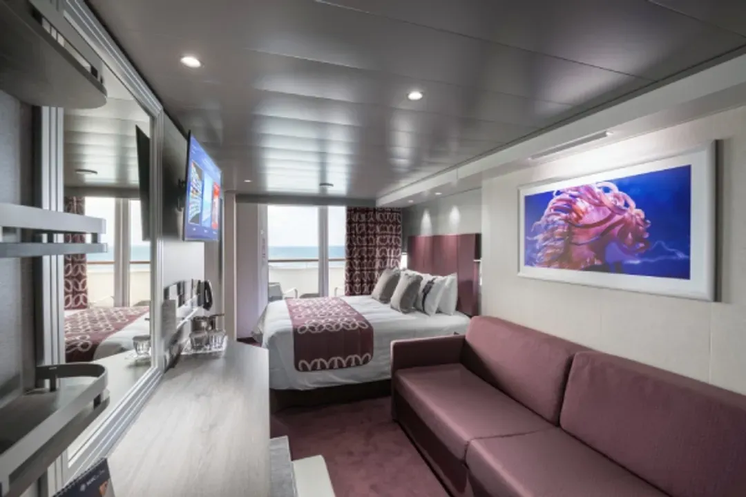MSC Grandiosa鴻圖號-陽台房-專屬休憩空間