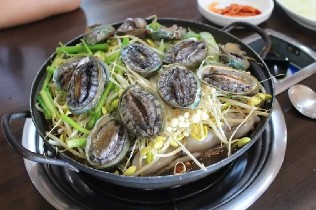 鮑魚海鮮火鍋