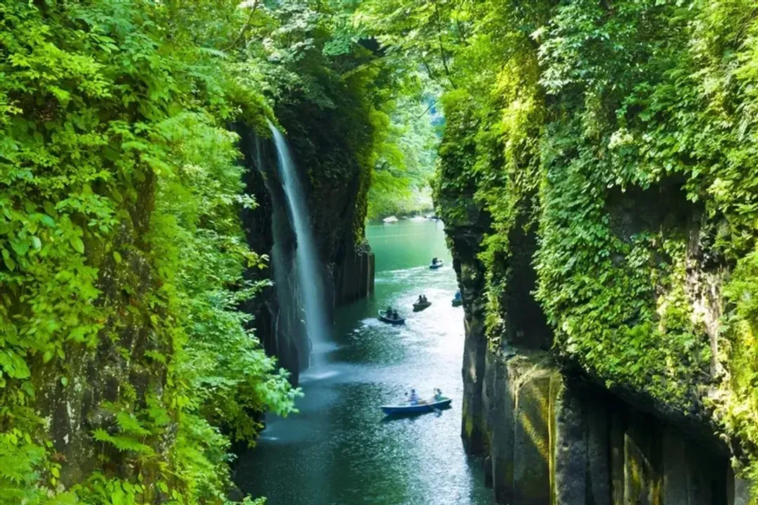 九州旅遊｜高千穗.草千里.太宰府天滿宮.金鱗湖.由布院.薰長酒造.雙溫泉五日｜一日自由活動.大分進出-5