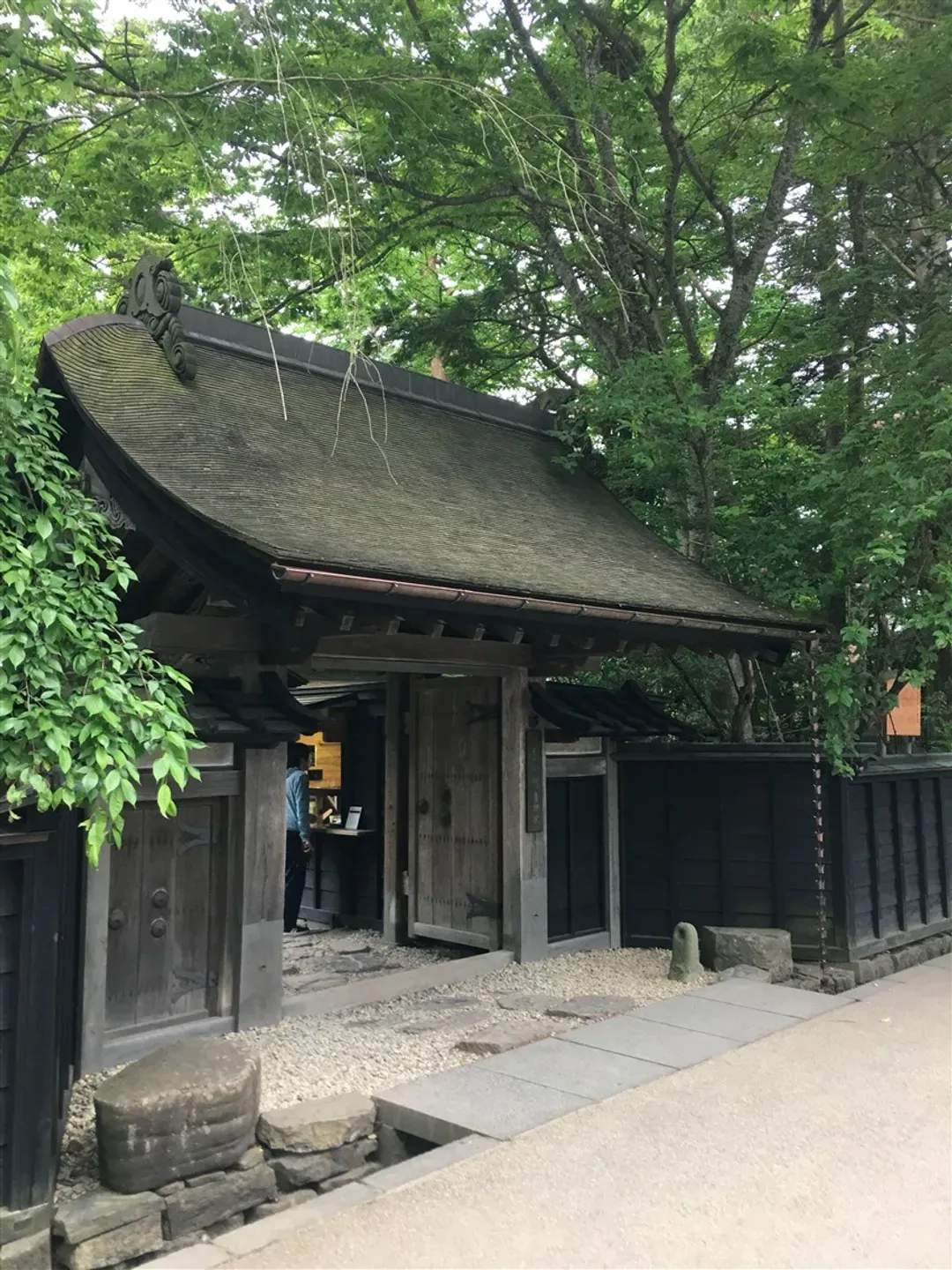 保住東北百選溫泉~橘屋|不進免稅店.全程含餐.秋田神鬼太鼓秀.日本國寶~羽黑山.元滝伏流水.奧入瀨溪流散策.十和田遊船.石燒海鮮鍋五日(仙青)-7