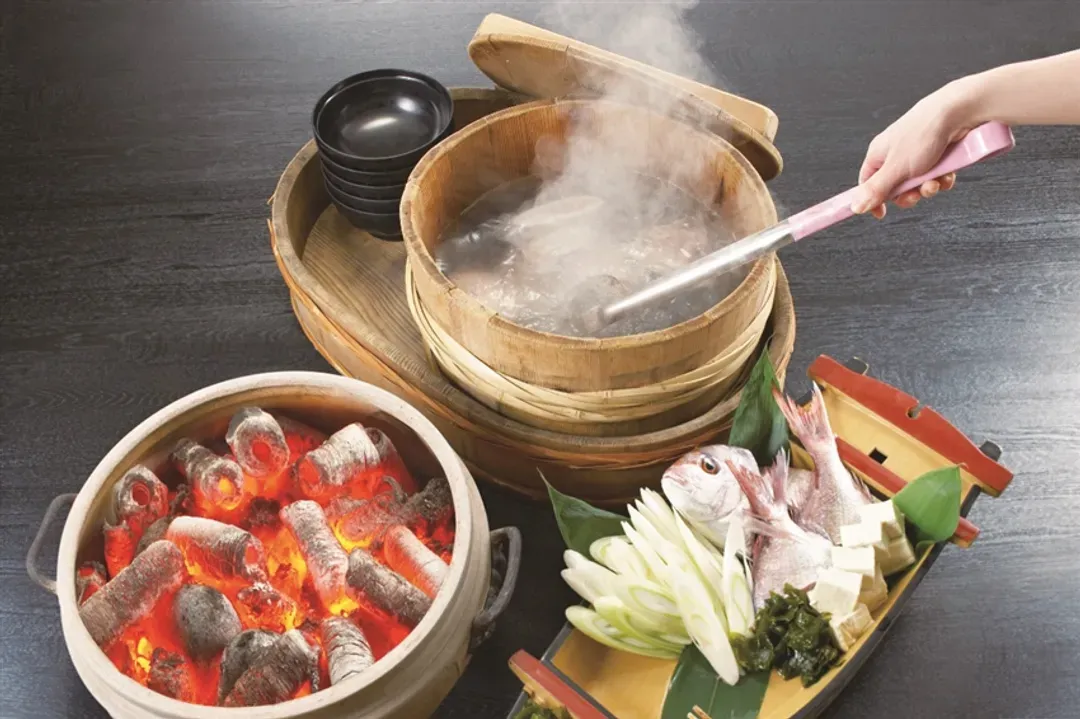 保住東北百選溫泉~橘屋|不進免稅店.全程含餐.秋田神鬼太鼓秀.日本國寶~羽黑山.元滝伏流水.奧入瀨溪流散策.十和田遊船.石燒海鮮鍋五日(仙青)-5