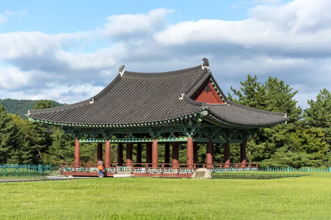 東宮與月池