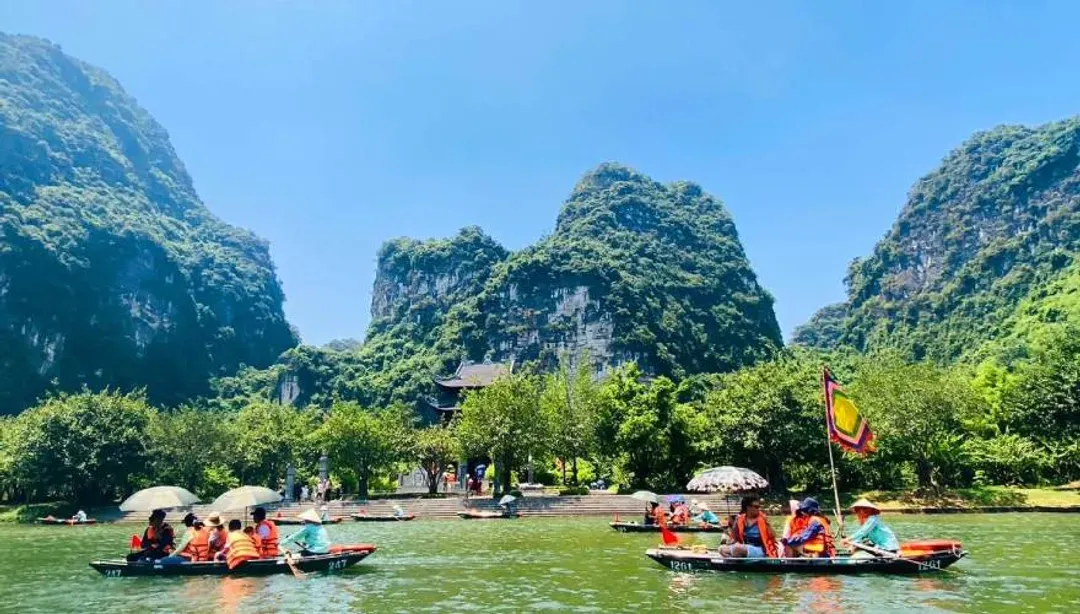 陸龍灣