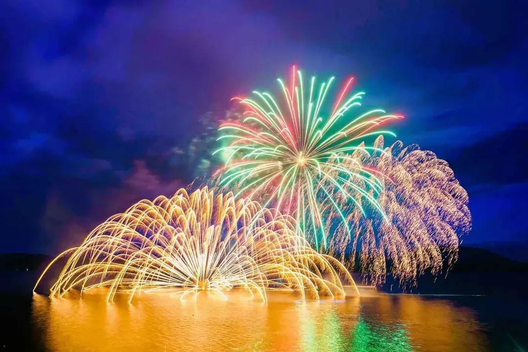 榮耀北海道～函館百萬夜景、湛藍海峽鐵道、尼克斯企鵝秀、美味秋蟹溫泉五日