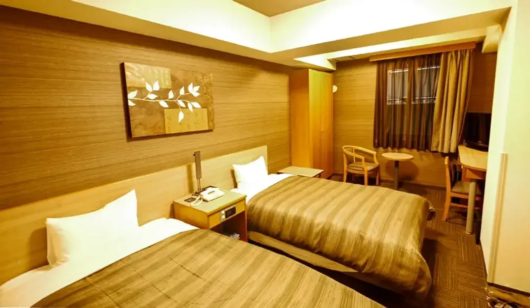 Route Inn 河口湖(HOTEL ROUTE-INN KAWAGUCHIKO)-雙床房(湖測)